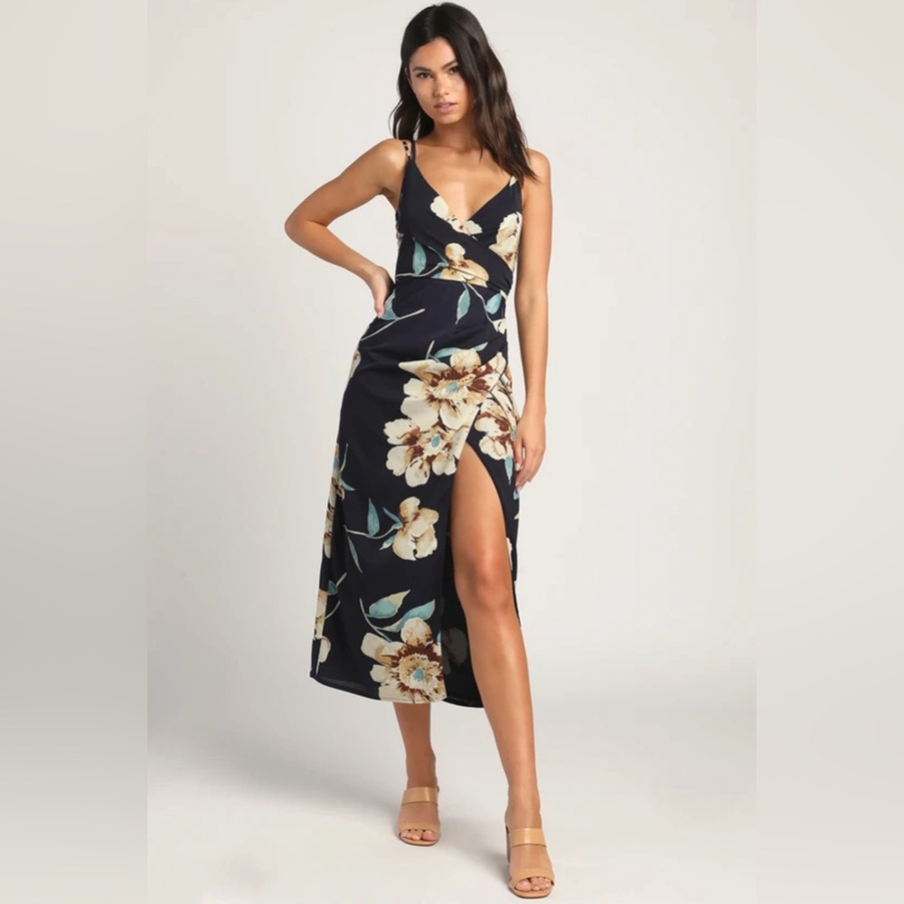 Draw You Close Navy Blue Floral Sleeveless Surplice Midi Dress